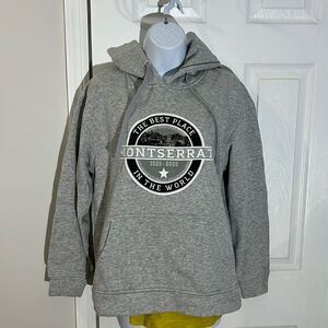 Montserrat sweatshirt size M 